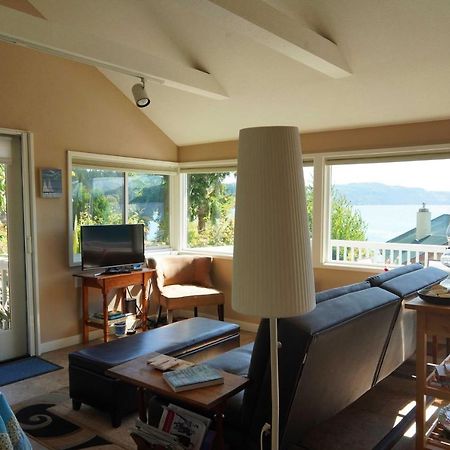 Idyllic Waterfront Cottage With Beach And Sunset Views Port Townsend Luaran gambar