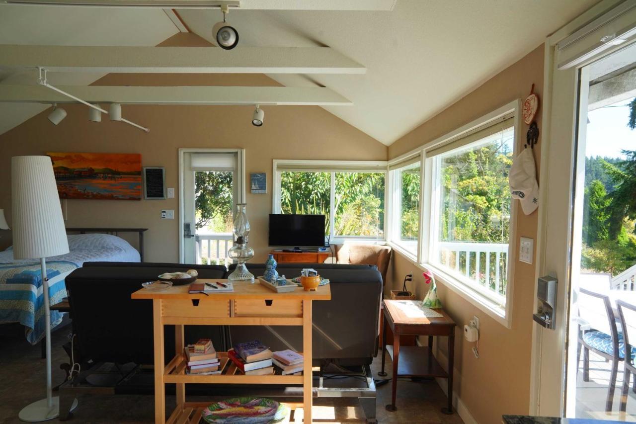 Idyllic Waterfront Cottage With Beach And Sunset Views Port Townsend Luaran gambar