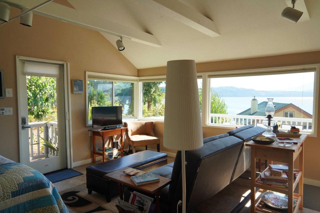 Idyllic Waterfront Cottage With Beach And Sunset Views Port Townsend Luaran gambar